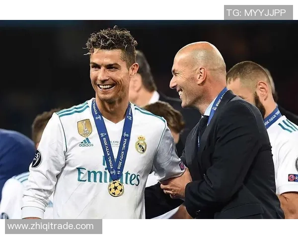 欧麦尔足球明星的辉煌历程与未来展望：从绿茵场到全球舞台的传奇之路